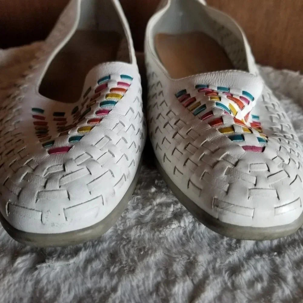 Cobbie Cuddlers Leather Woven Slip On Shoes White Rainbow 8.5 - Picture 6 of 13